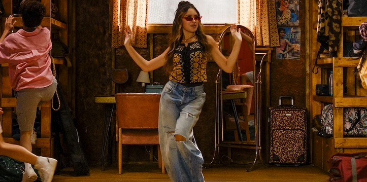 MÚSICA | Confira a letra e tradução de “One Beat Away” para o Camp Rock 3.